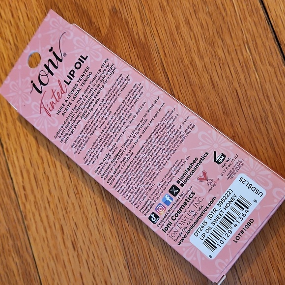 Ioni Sweet Honey Tinted Lip Oil, NWT! - Picture 4 of 4